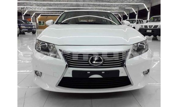 Buy Import Lexus ES White Car in Import - Dubai in Region of Bouenza Buy Import Lexus ES White Car in Import - Dubai in Region of Bouenza