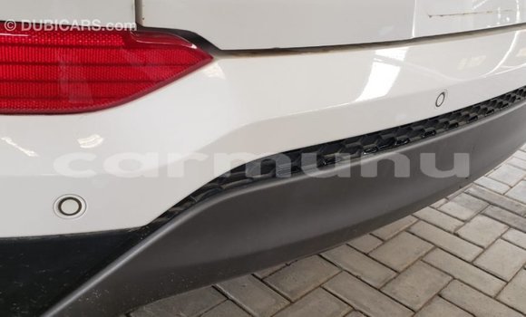 Buy Import Hyundai Tucson White Car in Import - Dubai in Region of Bouenza Buy Import Hyundai Tucson White Car in Import - Dubai in Region of Bouenza