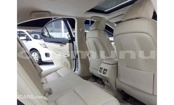 Buy Import Lexus ES White Car in Import - Dubai in Region of Bouenza Buy Import Lexus ES White Car in Import - Dubai in Region of Bouenza