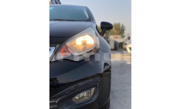 Acheter Import Voiture Kia Rio Noir à Import - Dubai, Région de la Bouenza Acheter Import Voiture Kia Rio Noir à Import - Dubai, Région de la Bouenza