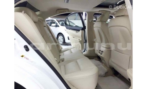 Buy Import Lexus ES White Car in Import - Dubai in Region of Bouenza Buy Import Lexus ES White Car in Import - Dubai in Region of Bouenza