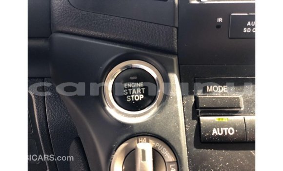 Buy Import Toyota Land Cruiser White Car in Import - Dubai in Region of Bouenza Buy Import Toyota Land Cruiser White Car in Import - Dubai in Region of Bouenza