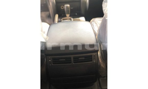 Buy Import Toyota Land Cruiser White Car in Import - Dubai in Region of Bouenza Buy Import Toyota Land Cruiser White Car in Import - Dubai in Region of Bouenza