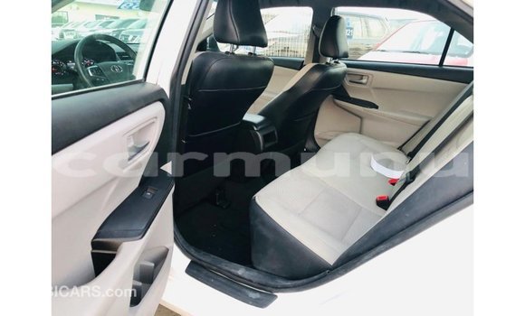 Acheter Import Voiture Toyota Camry Blanc à Import - Dubai, Région de la Bouenza Acheter Import Voiture Toyota Camry Blanc à Import - Dubai, Région de la Bouenza