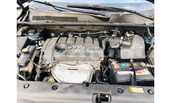 Buy Import Toyota HiAce Black Truck in Import - Dubai in Region of Bouenza Buy Import Toyota HiAce Black Truck in Import - Dubai in Region of Bouenza