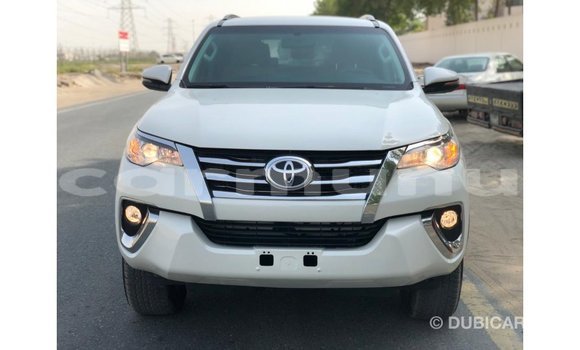 Buy Import Toyota Fortuner White Car in Import - Dubai in Region of Bouenza Buy Import Toyota Fortuner White Car in Import - Dubai in Region of Bouenza