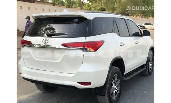 Buy Import Toyota Fortuner White Car in Import - Dubai in Region of Bouenza Buy Import Toyota Fortuner White Car in Import - Dubai in Region of Bouenza