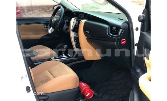Buy Import Toyota Fortuner White Car in Import - Dubai in Region of Bouenza Buy Import Toyota Fortuner White Car in Import - Dubai in Region of Bouenza