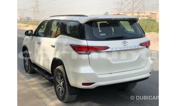 Buy Import Toyota Fortuner White Car in Import - Dubai in Region of Bouenza Buy Import Toyota Fortuner White Car in Import - Dubai in Region of Bouenza