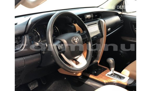 Buy Import Toyota Fortuner White Car in Import - Dubai in Region of Bouenza Buy Import Toyota Fortuner White Car in Import - Dubai in Region of Bouenza
