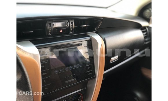 Buy Import Toyota Fortuner White Car in Import - Dubai in Region of Bouenza Buy Import Toyota Fortuner White Car in Import - Dubai in Region of Bouenza