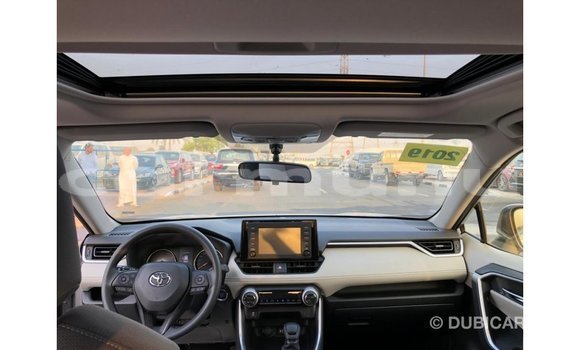 Acheter Import Utilitaire Toyota HiAce Autre à Import - Dubai, Région de la Bouenza Acheter Import Utilitaire Toyota HiAce Autre à Import - Dubai, Région de la Bouenza