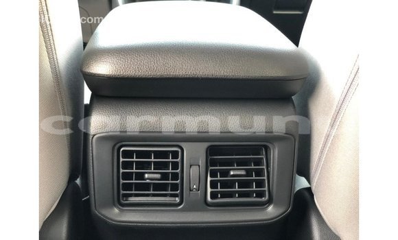 Acheter Import Utilitaire Toyota HiAce Autre à Import - Dubai, Région de la Bouenza Acheter Import Utilitaire Toyota HiAce Autre à Import - Dubai, Région de la Bouenza