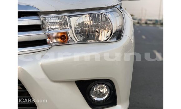 Buy Import Toyota Hilux White Car in Import - Dubai in Region of Bouenza Buy Import Toyota Hilux White Car in Import - Dubai in Region of Bouenza