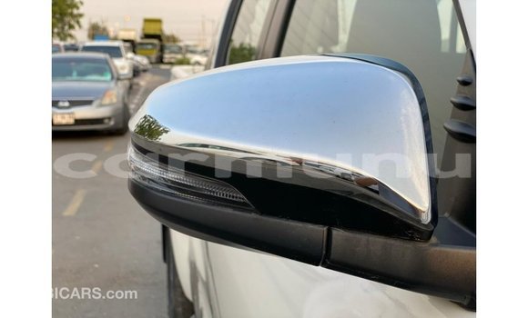 Buy Import Toyota Hilux White Car in Import - Dubai in Region of Bouenza Buy Import Toyota Hilux White Car in Import - Dubai in Region of Bouenza