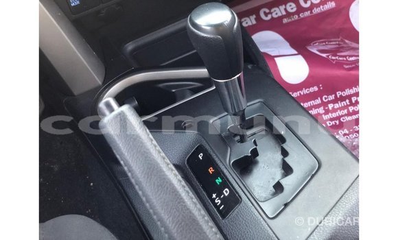 Buy Import Toyota HiAce Black Truck in Import - Dubai in Region of Bouenza Buy Import Toyota HiAce Black Truck in Import - Dubai in Region of Bouenza