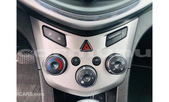 Acheter Import Voiture Chevrolet Sonic Autre à Import - Dubai, Région de la Bouenza Acheter Import Voiture Chevrolet Sonic Autre à Import - Dubai, Région de la Bouenza