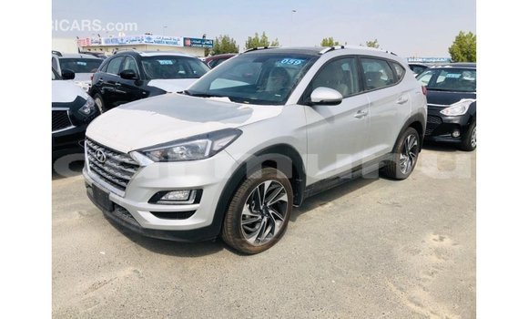 Acheter Import Voiture Hyundai Tucson Autre à Import - Dubai, Région de la Bouenza Acheter Import Voiture Hyundai Tucson Autre à Import - Dubai, Région de la Bouenza