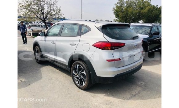 Acheter Import Voiture Hyundai Tucson Autre à Import - Dubai, Région de la Bouenza Acheter Import Voiture Hyundai Tucson Autre à Import - Dubai, Région de la Bouenza
