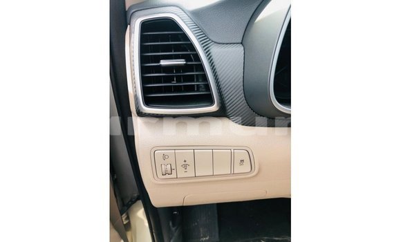 Acheter Import Voiture Hyundai Tucson Autre à Import - Dubai, Région de la Bouenza Acheter Import Voiture Hyundai Tucson Autre à Import - Dubai, Région de la Bouenza