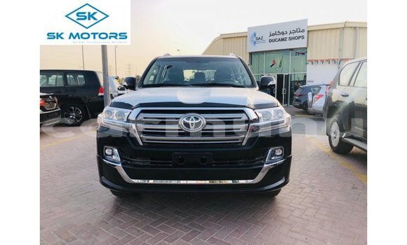 Acheter Import Voiture Toyota Land Cruiser Noir à Import - Dubai, Région de la Bouenza Acheter Import Voiture Toyota Land Cruiser Noir à Import - Dubai, Région de la Bouenza