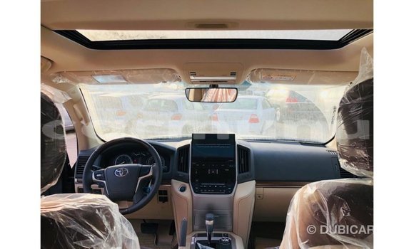 Acheter Import Voiture Toyota Land Cruiser Noir à Import - Dubai, Région de la Bouenza Acheter Import Voiture Toyota Land Cruiser Noir à Import - Dubai, Région de la Bouenza