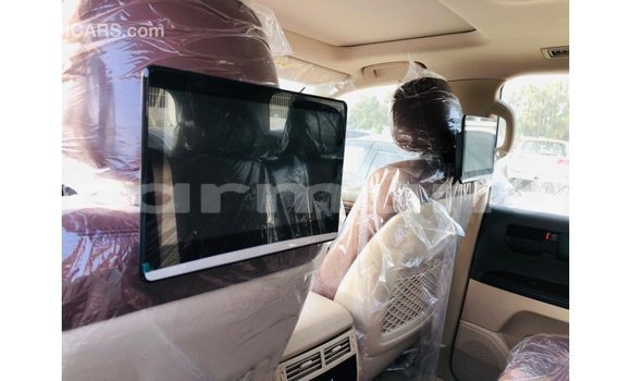 Acheter Import Voiture Toyota Land Cruiser Noir à Import - Dubai, Région de la Bouenza Acheter Import Voiture Toyota Land Cruiser Noir à Import - Dubai, Région de la Bouenza