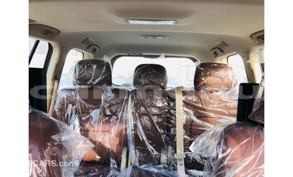 Acheter Import Voiture Toyota Land Cruiser Noir à Import - Dubai, Région de la Bouenza Acheter Import Voiture Toyota Land Cruiser Noir à Import - Dubai, Région de la Bouenza