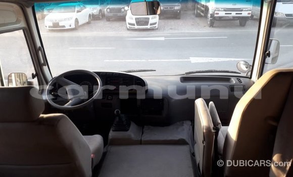 Acheter Import Voiture Toyota Coaster Blanc à Import - Dubai, Région de la Bouenza Acheter Import Voiture Toyota Coaster Blanc à Import - Dubai, Région de la Bouenza