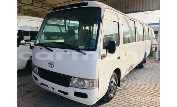 Acheter Import Voiture Toyota Coaster Blanc à Import - Dubai, Région de la Bouenza Acheter Import Voiture Toyota Coaster Blanc à Import - Dubai, Région de la Bouenza