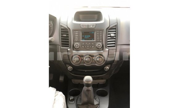 Acheter Import Voiture Ford Ranger Marron à Import - Dubai, Région de la Bouenza Acheter Import Voiture Ford Ranger Marron à Import - Dubai, Région de la Bouenza