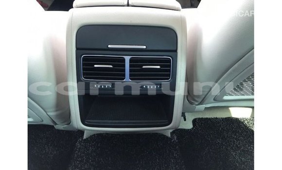 Acheter Import Voiture Volkswagen Touareg Marron à Import - Dubai, Région de la Bouenza Acheter Import Voiture Volkswagen Touareg Marron à Import - Dubai, Région de la Bouenza