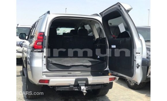 Buy Import Toyota Prado Other Car in Import - Dubai in Region of Bouenza Buy Import Toyota Prado Other Car in Import - Dubai in Region of Bouenza