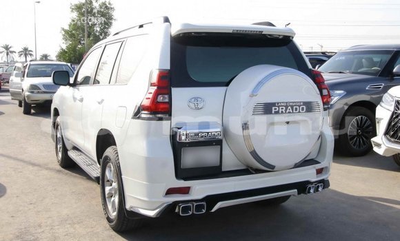 Acheter Import Voiture Toyota Prado Blanc à Import - Dubai, Région de la Bouenza Acheter Import Voiture Toyota Prado Blanc à Import - Dubai, Région de la Bouenza