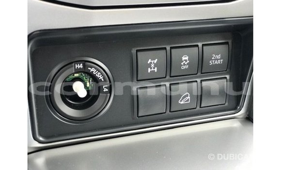 Acheter Import Voiture Toyota Prado Noir à Import - Dubai, Région de la Bouenza Acheter Import Voiture Toyota Prado Noir à Import - Dubai, Région de la Bouenza