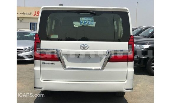 Buy Import Toyota Granvia White Car in Import - Dubai in Region of Bouenza Buy Import Toyota Granvia White Car in Import - Dubai in Region of Bouenza