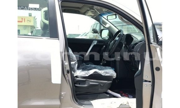 Buy Import Toyota Prado Brown Car in Import - Dubai in Region of Bouenza Buy Import Toyota Prado Brown Car in Import - Dubai in Region of Bouenza