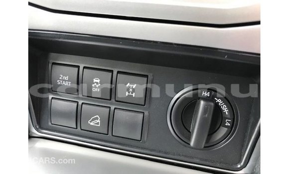 Buy Import Toyota Prado Brown Car in Import - Dubai in Region of Bouenza Buy Import Toyota Prado Brown Car in Import - Dubai in Region of Bouenza