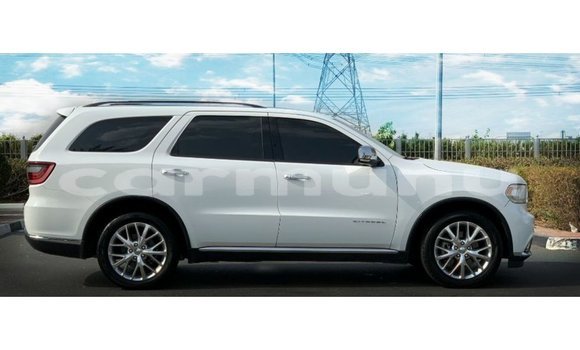 Acheter Import Voiture Dodge Durango Blanc à Import - Dubai, Région de la Bouenza Acheter Import Voiture Dodge Durango Blanc à Import - Dubai, Région de la Bouenza