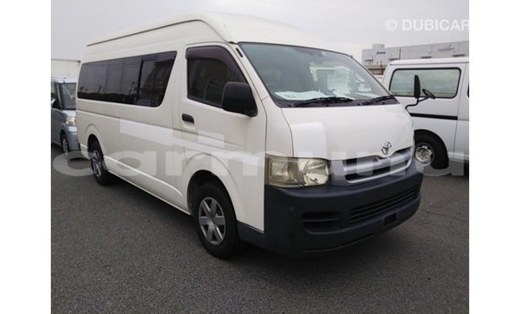 Buy Import Toyota Hiace White Car in Import - Dubai in Region of Bouenza Buy Import Toyota Hiace White Car in Import - Dubai in Region of Bouenza