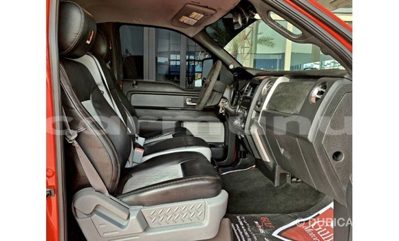 Acheter Import Voiture Ford Club Wagon Rouge à Import - Dubai, Région de la Bouenza Acheter Import Voiture Ford Club Wagon Rouge à Import - Dubai, Région de la Bouenza