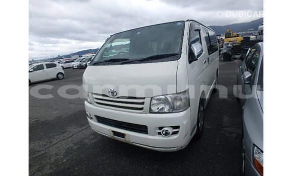 Acheter Import Voiture Toyota Hiace Blanc à Import - Dubai, Région de la Bouenza Acheter Import Voiture Toyota Hiace Blanc à Import - Dubai, Région de la Bouenza