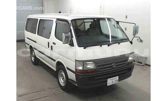 Acheter Import Voiture Toyota Hiace Blanc à Import - Dubai, Région de la Bouenza Acheter Import Voiture Toyota Hiace Blanc à Import - Dubai, Région de la Bouenza