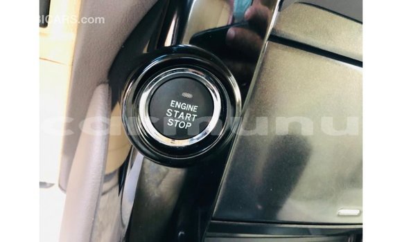 Acheter Import Voiture Toyota Prado Blanc à Import - Dubai, Région de la Bouenza Acheter Import Voiture Toyota Prado Blanc à Import - Dubai, Région de la Bouenza