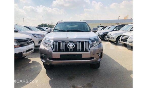 Buy Import Toyota Prado Brown Car in Import - Dubai in Region of Bouenza Buy Import Toyota Prado Brown Car in Import - Dubai in Region of Bouenza