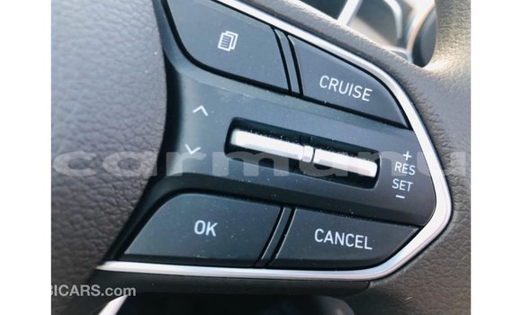 Buy Import Hyundai Santa Fe White Car in Import - Dubai in Region of Bouenza Buy Import Hyundai Santa Fe White Car in Import - Dubai in Region of Bouenza