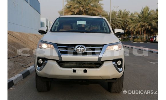 Buy Import Toyota Fortuner Black Car in Import - Dubai in Region of Bouenza Buy Import Toyota Fortuner Black Car in Import - Dubai in Region of Bouenza