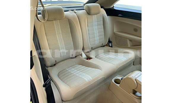 Acheter Import Voiture Volkswagen Beetle Noir à Import - Dubai, Région de la Bouenza Acheter Import Voiture Volkswagen Beetle Noir à Import - Dubai, Région de la Bouenza