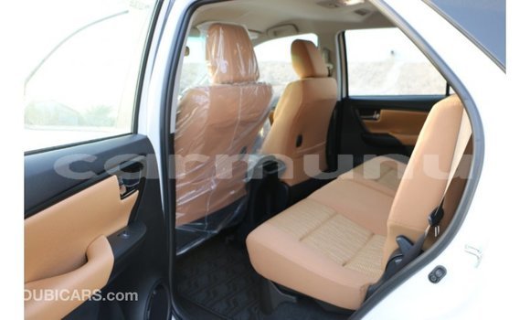 Buy Import Toyota Fortuner Black Car in Import - Dubai in Region of Bouenza Buy Import Toyota Fortuner Black Car in Import - Dubai in Region of Bouenza