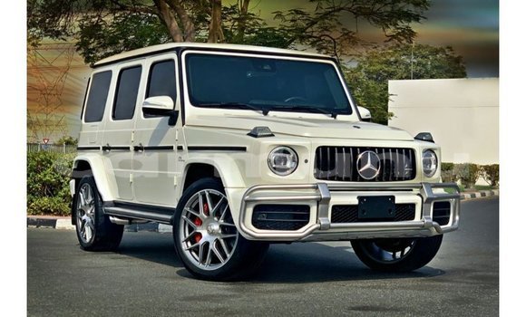 Acheter Import Voiture Mercedes-Benz 190 Blanc à Import - Dubai, Région de la Bouenza Acheter Import Voiture Mercedes-Benz 190 Blanc à Import - Dubai, Région de la Bouenza